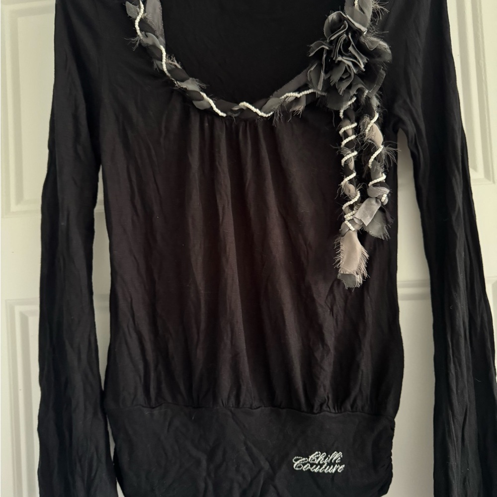 Chic Black Long Sleeve Blouse with Floral Accents